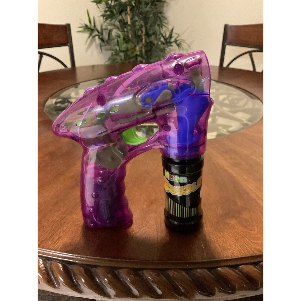 LED Light Up Bubble Blower Gun with Flashing Lights Squirt Party Favor Shooter